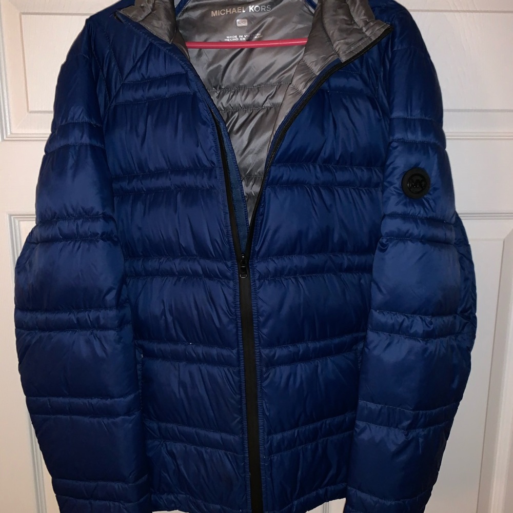 Men’s L Micheal Kors puffer coat